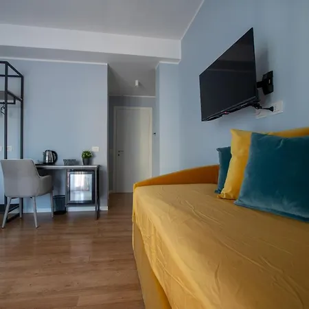 Alma 4*
